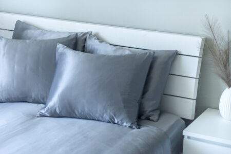 Mulberry-siid-SILVER-GREY-scaled.jpg
