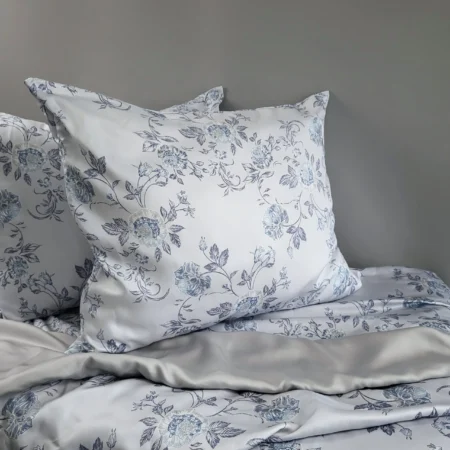 Tencel-Blue-white-flowergrey-padi-tekk-scaled Tencel-Blue-white-flowergrey-padi-tekk-scaled-1.webp