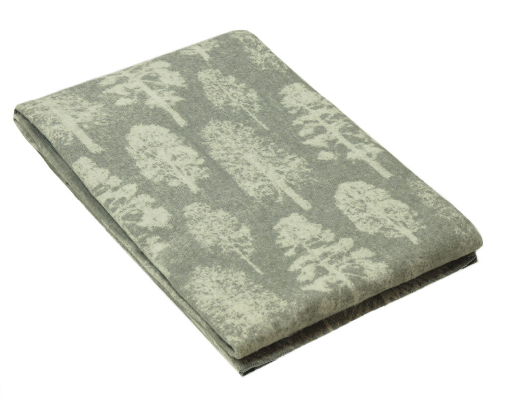 Baikatekk puuvillane 200 x 205 cm, Puud 80-2003 hall 7 80-2003-DARK-GREY-30-SUMMER-fold.jp