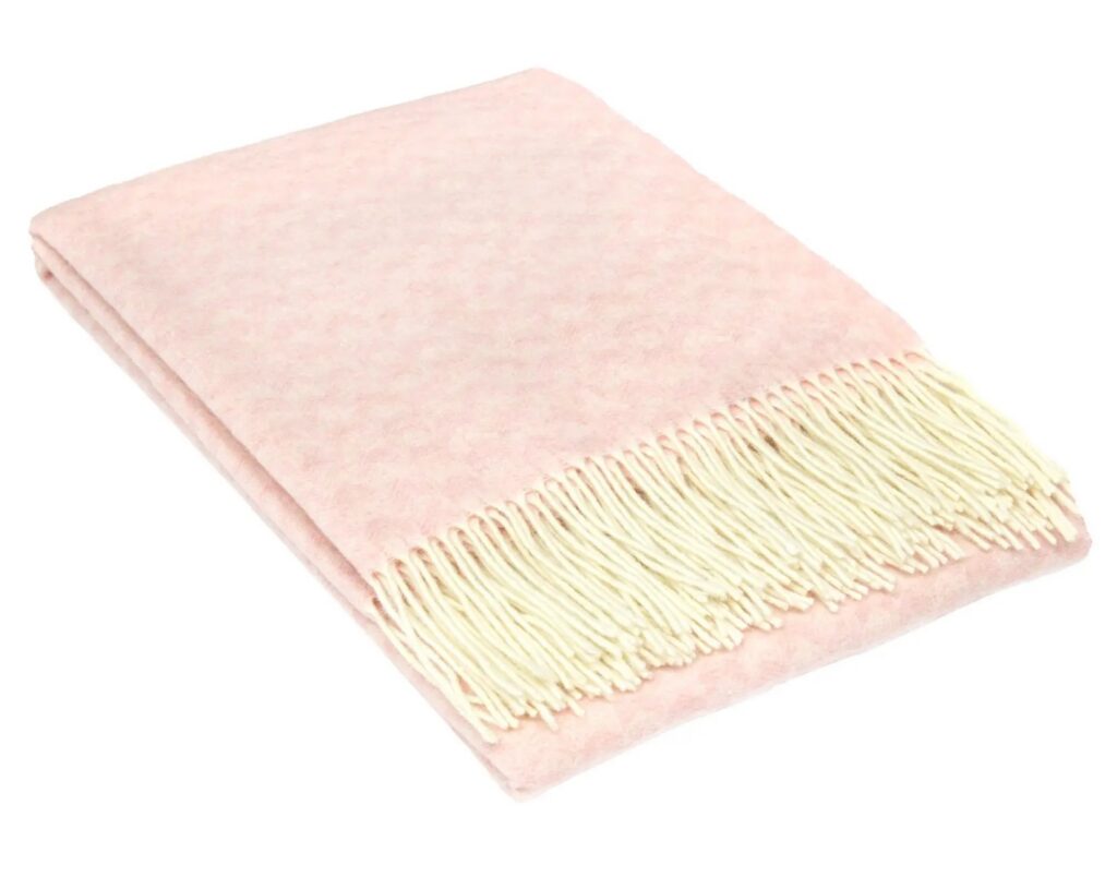 Meriino villapleed, ANDORA,140x200 cm, 90% tippklassi meriinovill, 10% kašmiir, LIGHT PINK 2 80-3298-light-pink-andora.jpg
