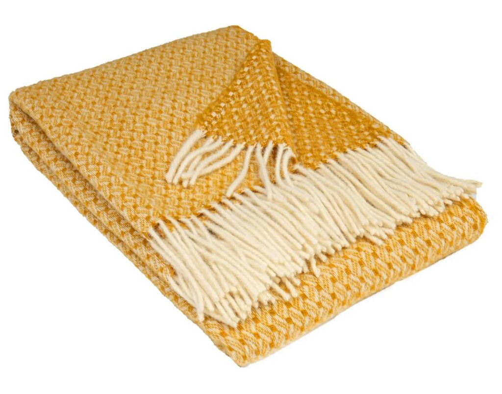 Pleed Zelandia, 140x200 cm, 340 g/m2, 100% vill, Mustard 14 80-3319-mustard-zelandia.jpg